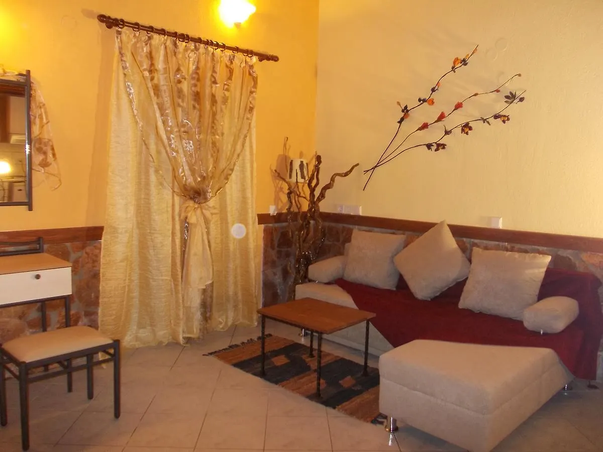 Hotel Vyzantio Apartments Klísmata